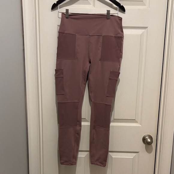 Alo pants - Picture 1 of 5